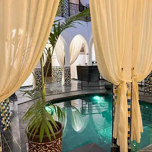 riad-lecole-marrakesh.marrakeshhotelsmorocco.com/
